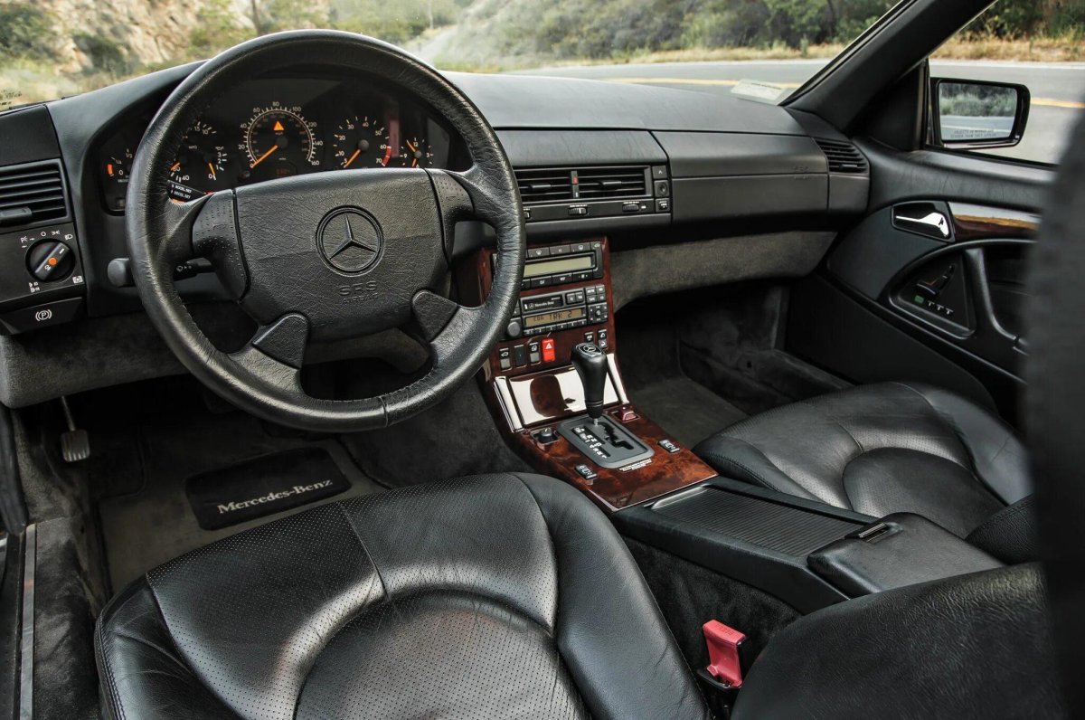 Mercedes r129 салон