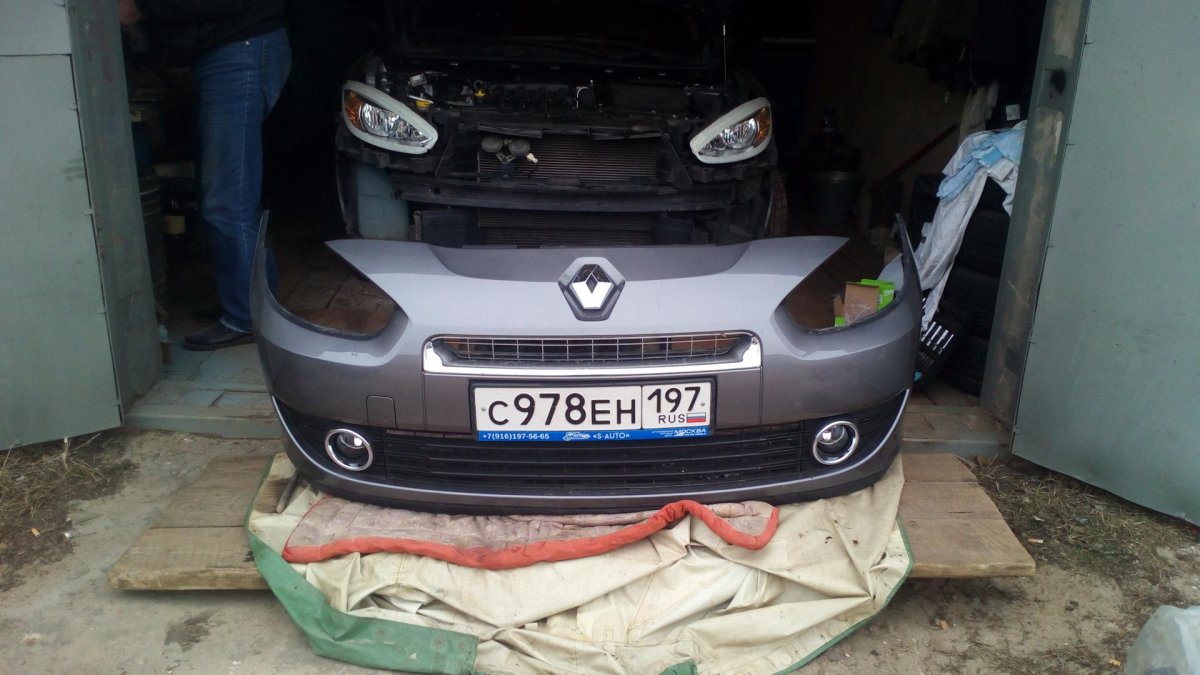 Туманки на Рено Флюенс