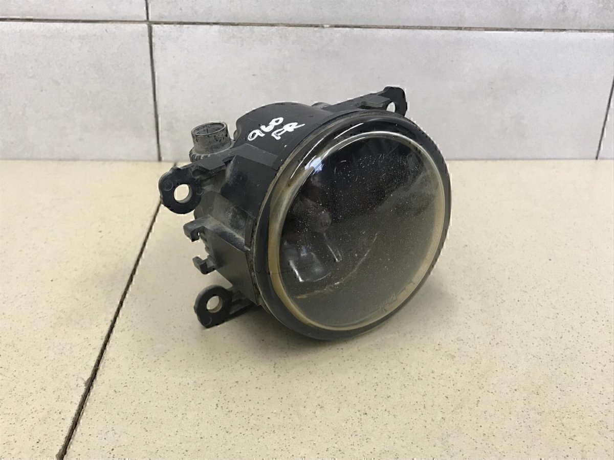 8200074008 Противотуманная фара