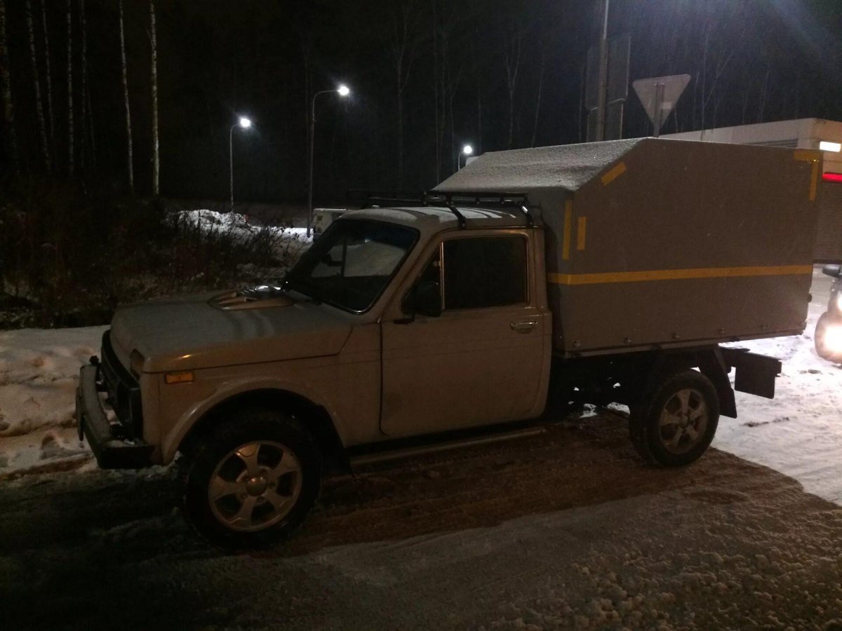 Автомобиль Бизон ФВК -2302