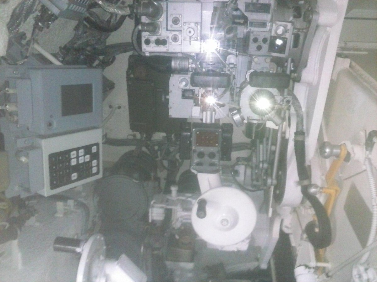 2с19 Мста-с внутри