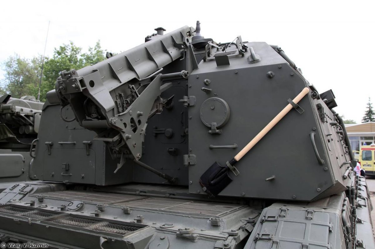 Самоходная гаубица 2с19м1