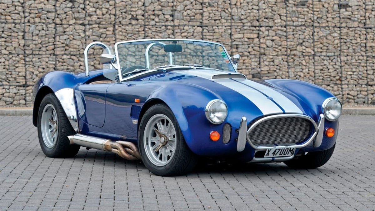 Shelby Cobra Roadster