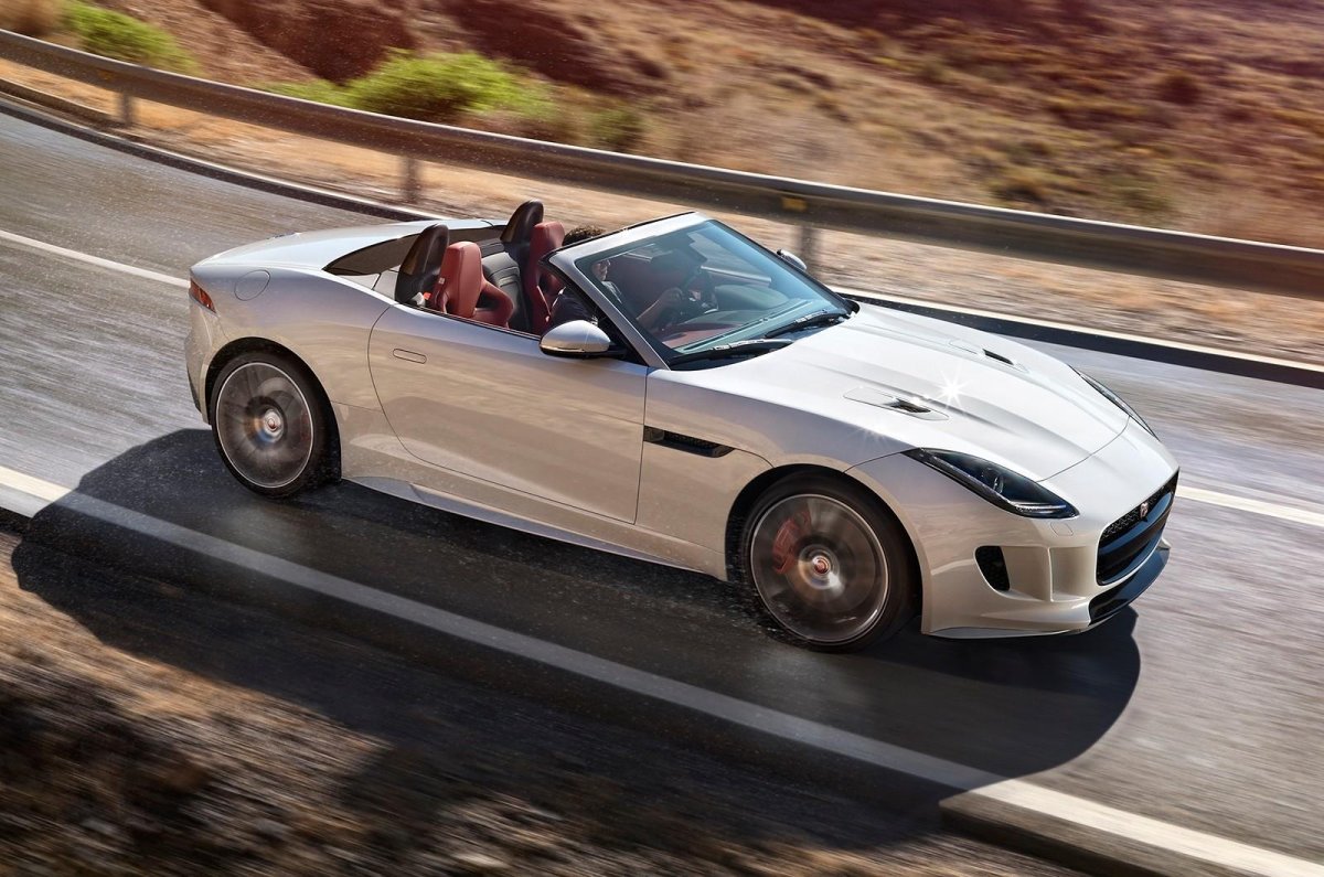 Jaguar f Type 2015