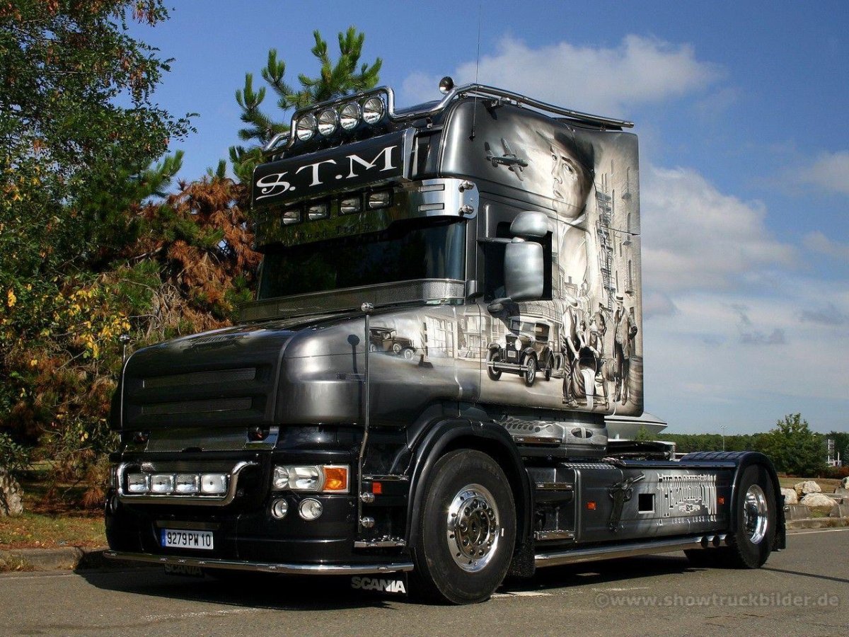 Капотная Скания