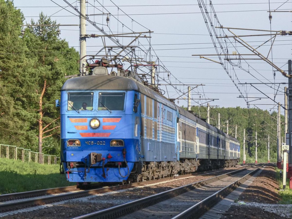 Поезд Лихославль