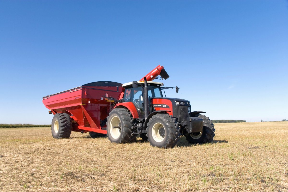 Трактор Ростсельмаш 280