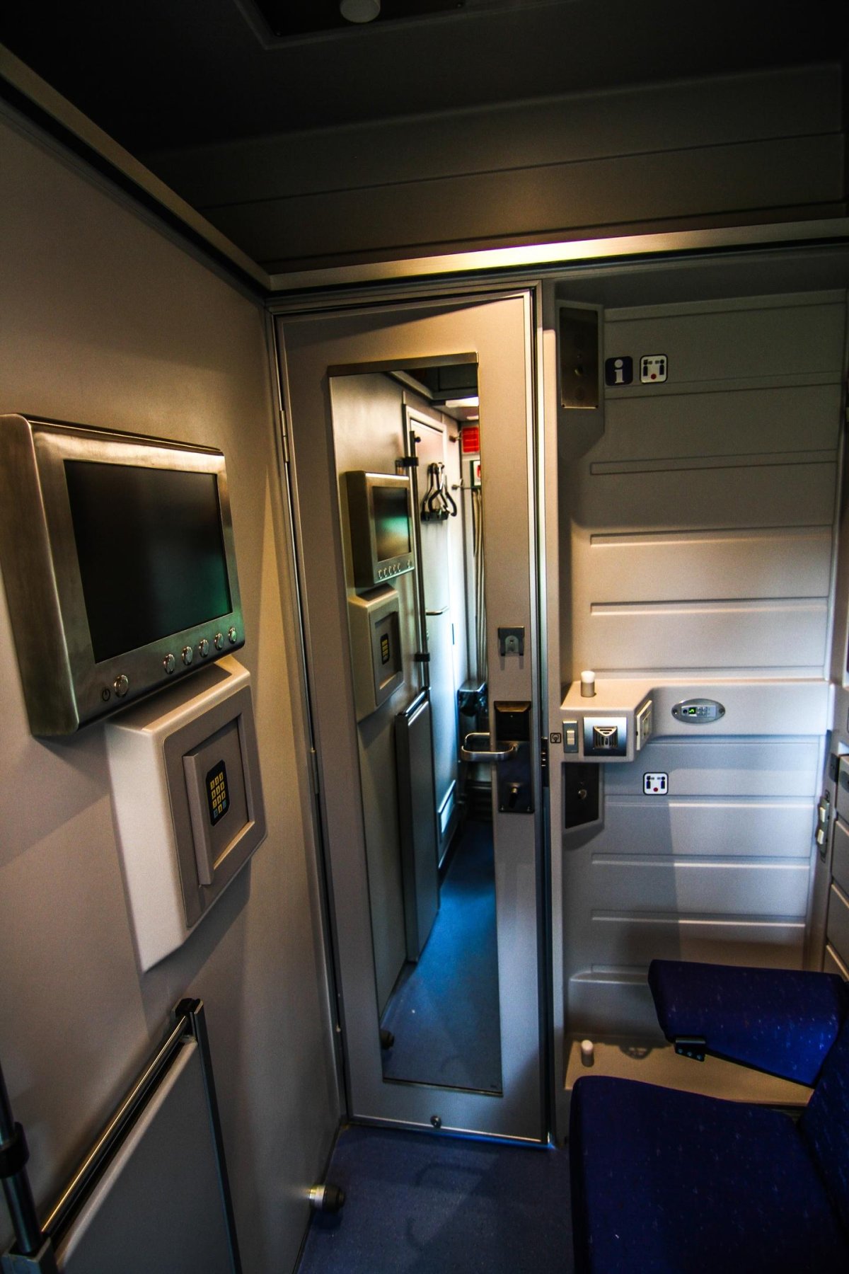 Поезд «Стриж/Strizh» 013м Москва — Берлин