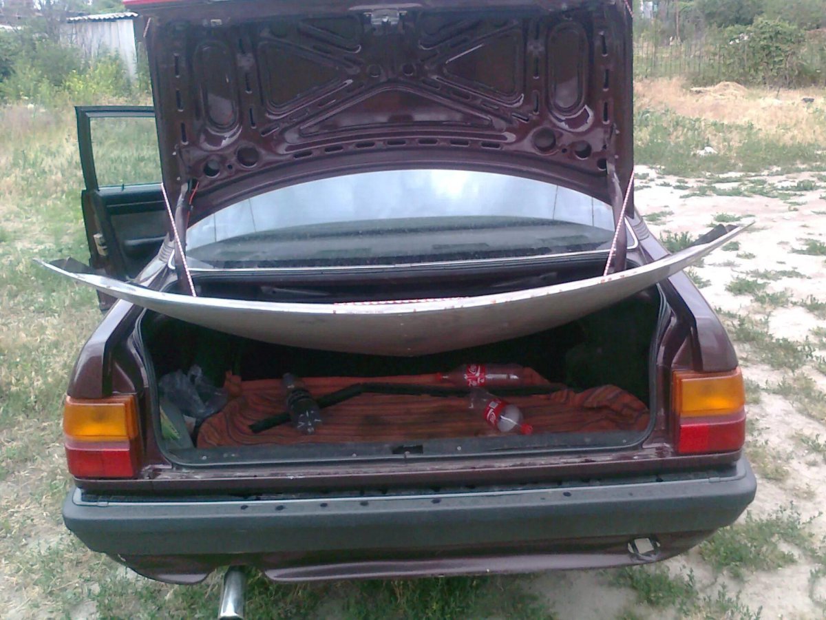 Audi 100 c3 багажник