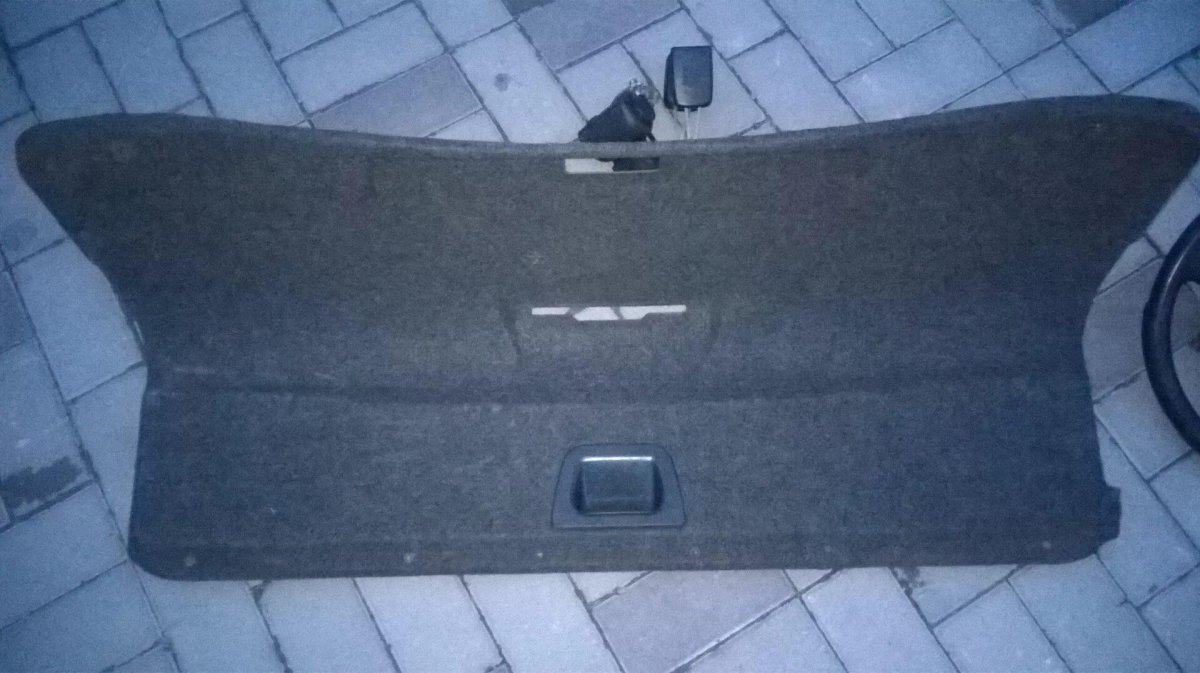 Обшивка багажника Ауди а6 с4 седан