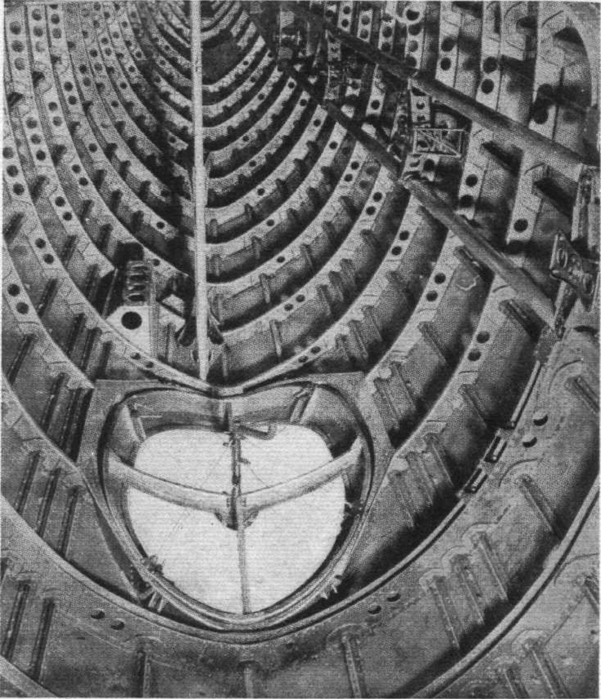 Формы поперечных сечений фюзеляжа