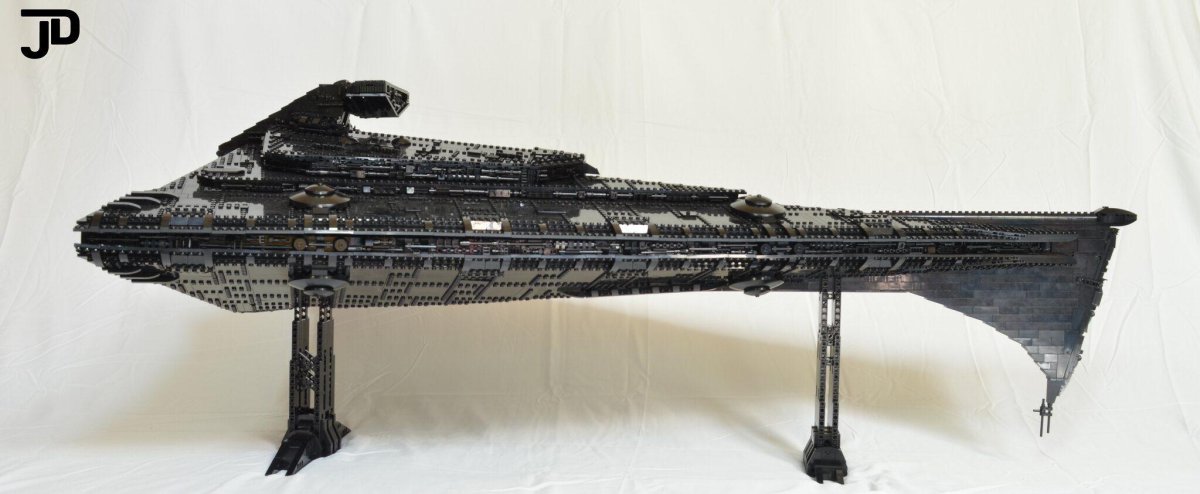 Звёздный суперразрушитель лего