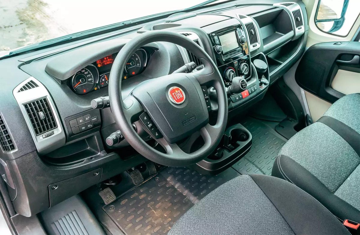 Фиат Дукато салон