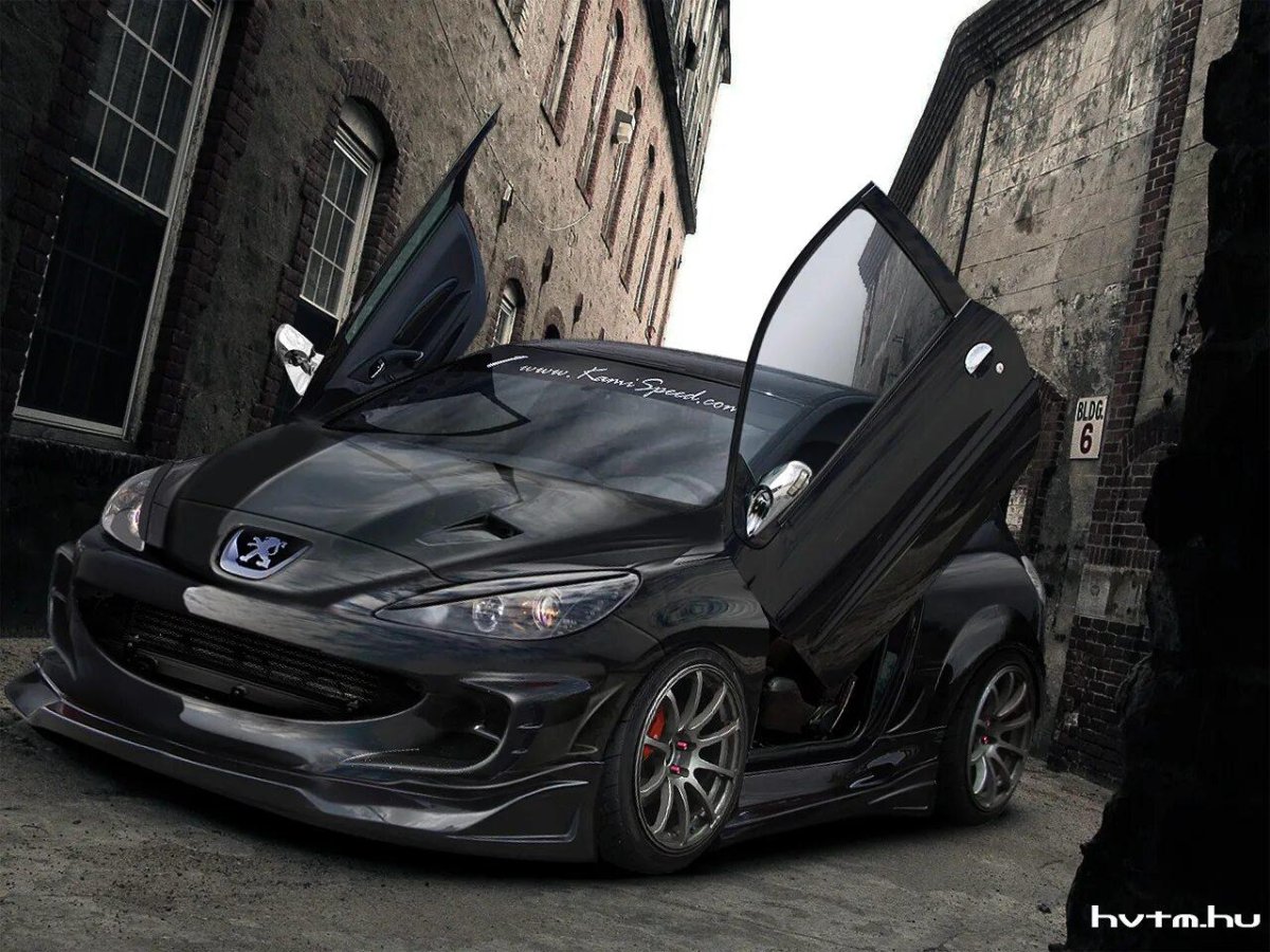 Тюнингованный Пежо 308