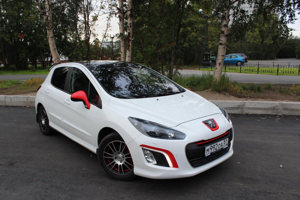 Пежо 308 белый