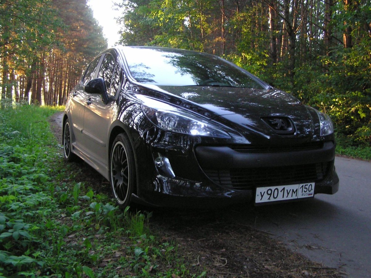 Пежо 308 черный