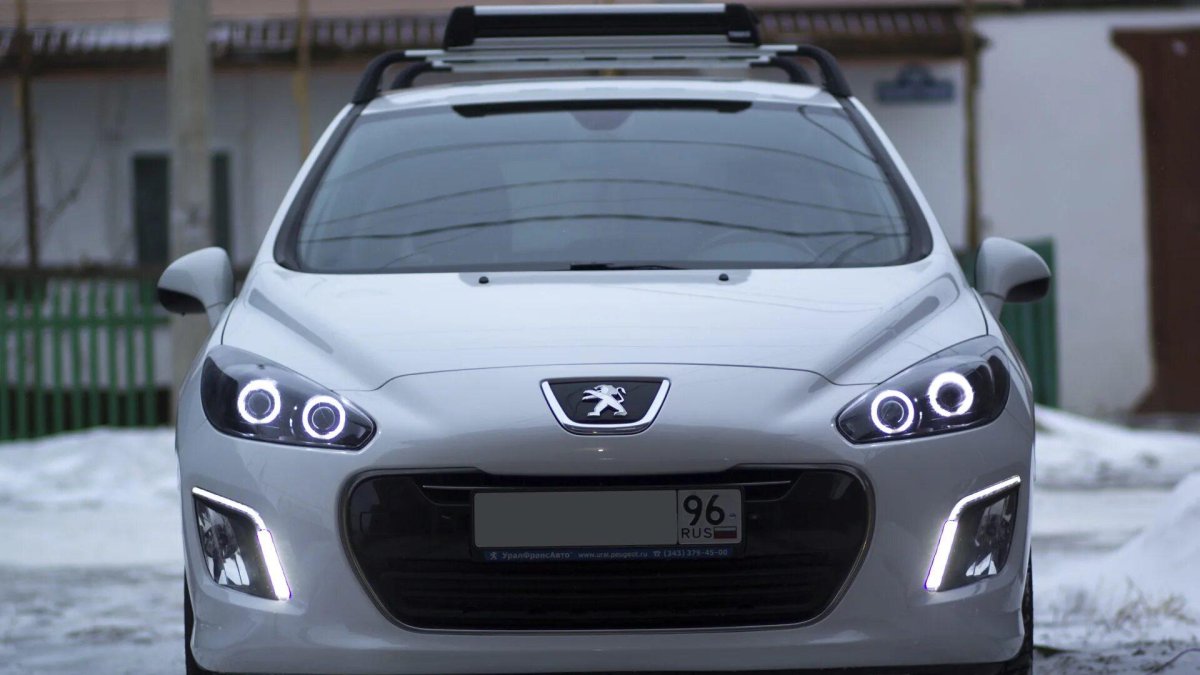 Ангельские глазки Пежо 308