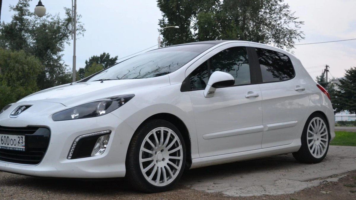 Peugeot 308 2011 Tuning