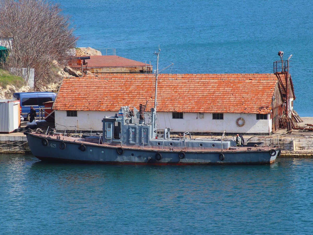 Рейдовый катер