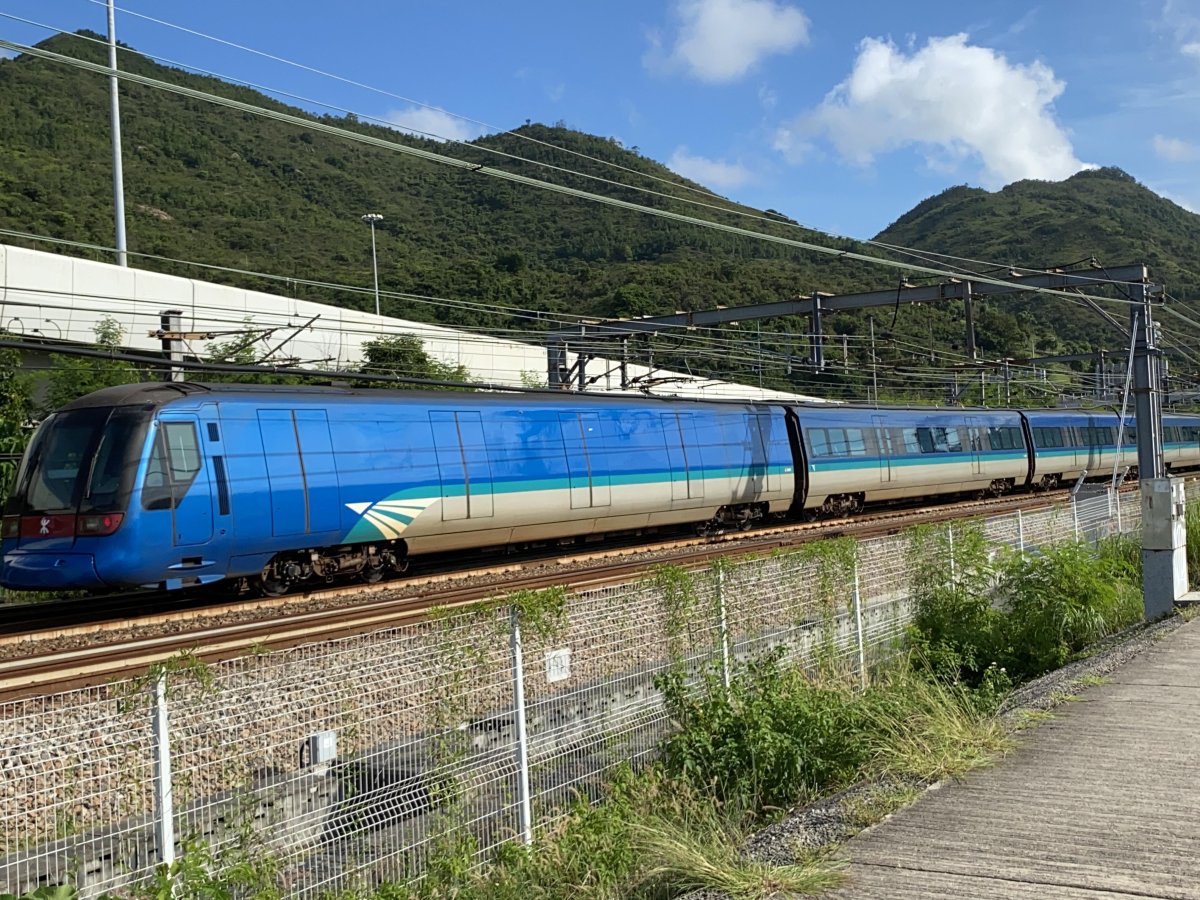 Аэропорт поезд