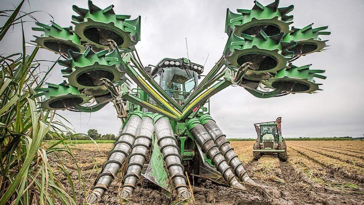 Гигантский комбайн