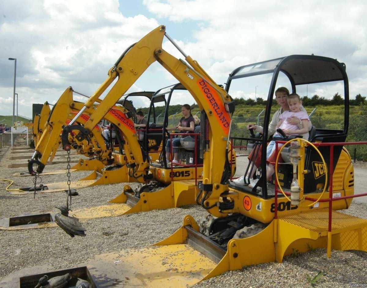 Парк Диггерленд (Diggerland)