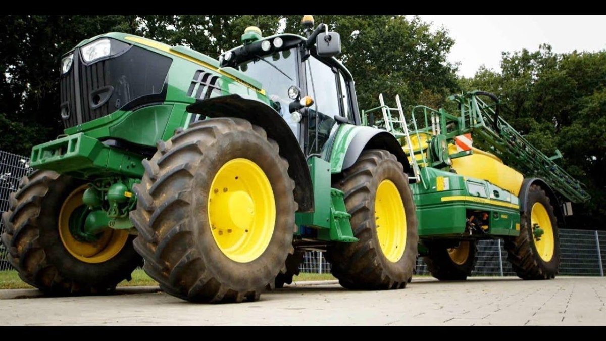 Электрический трактор