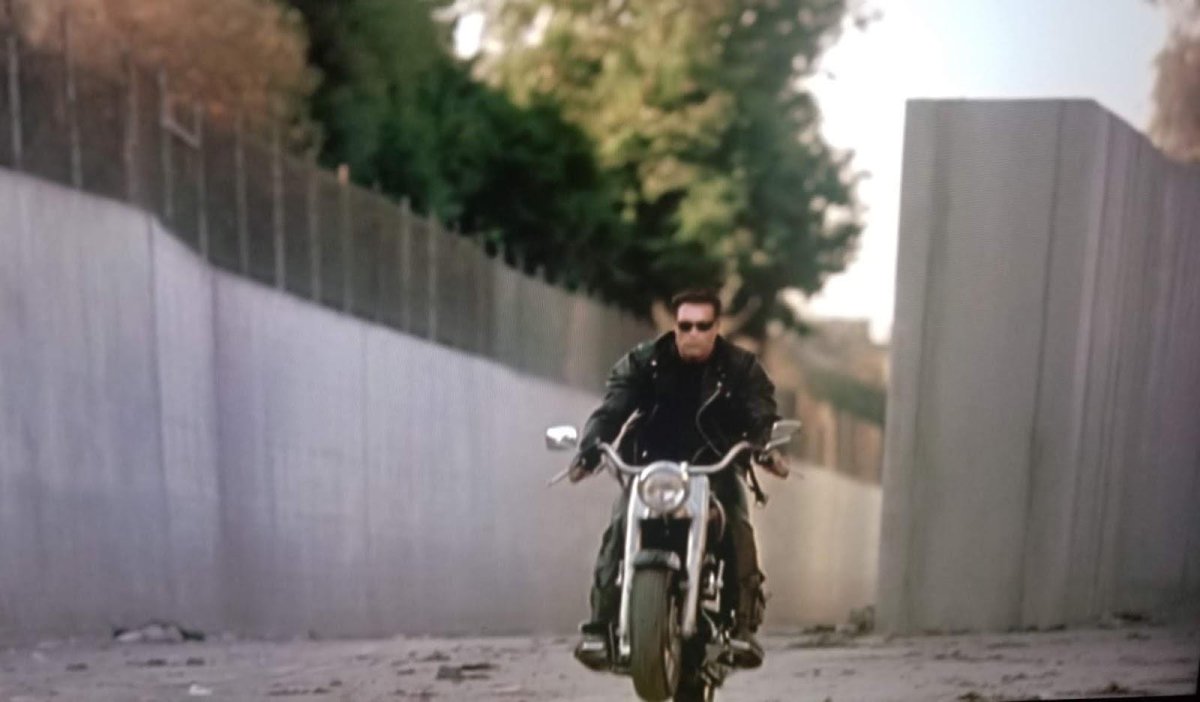 Электромотоцикл Терминатор