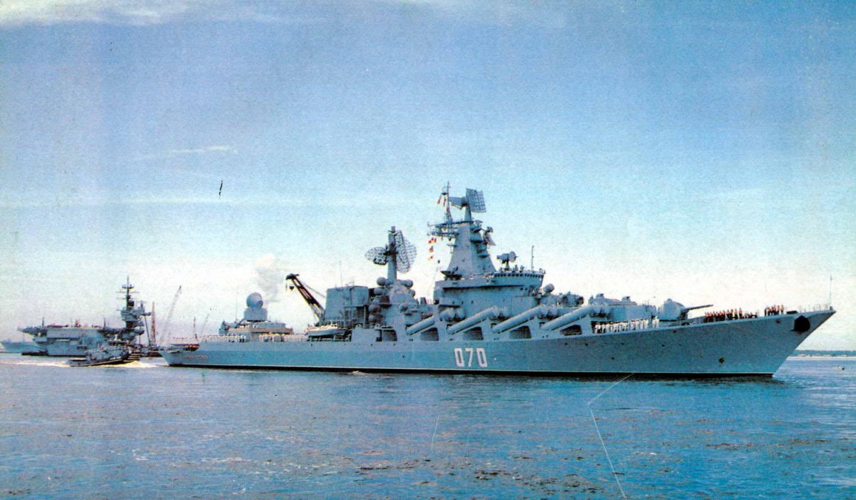 РКР "Маршал Устинов" проекта 1164 «Атлант»