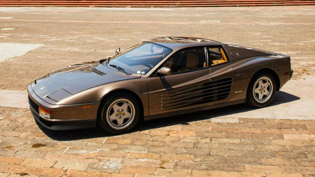 Ferrari 1988 года