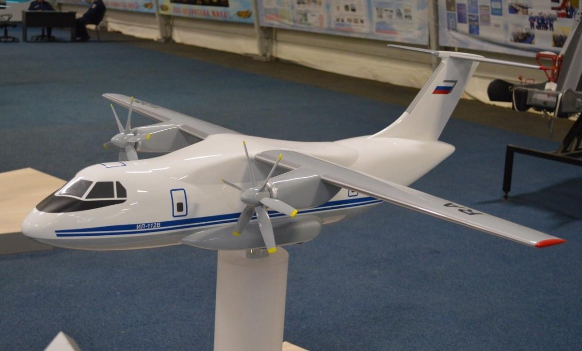 Ил-112в военно-транспортный самолёт