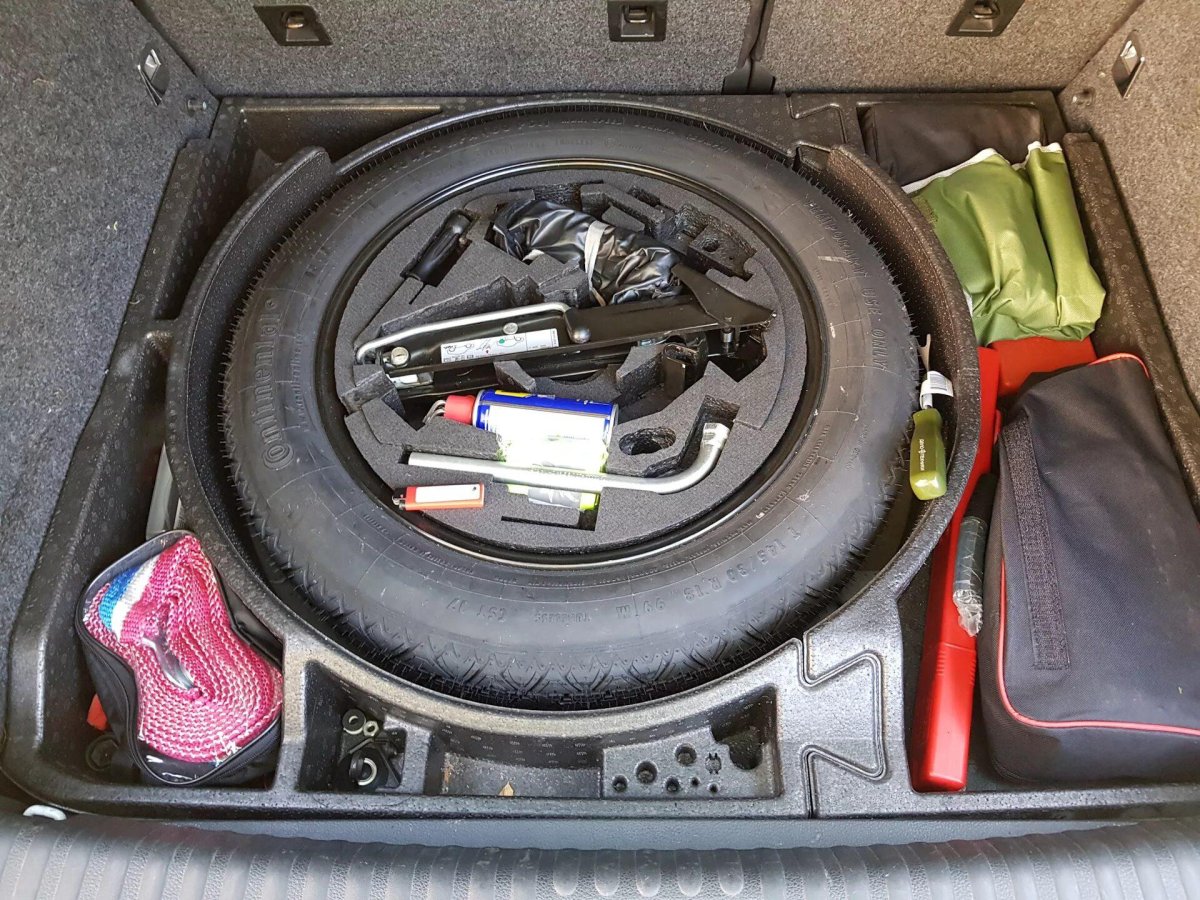 Органайзер в багажник Тигуан 2