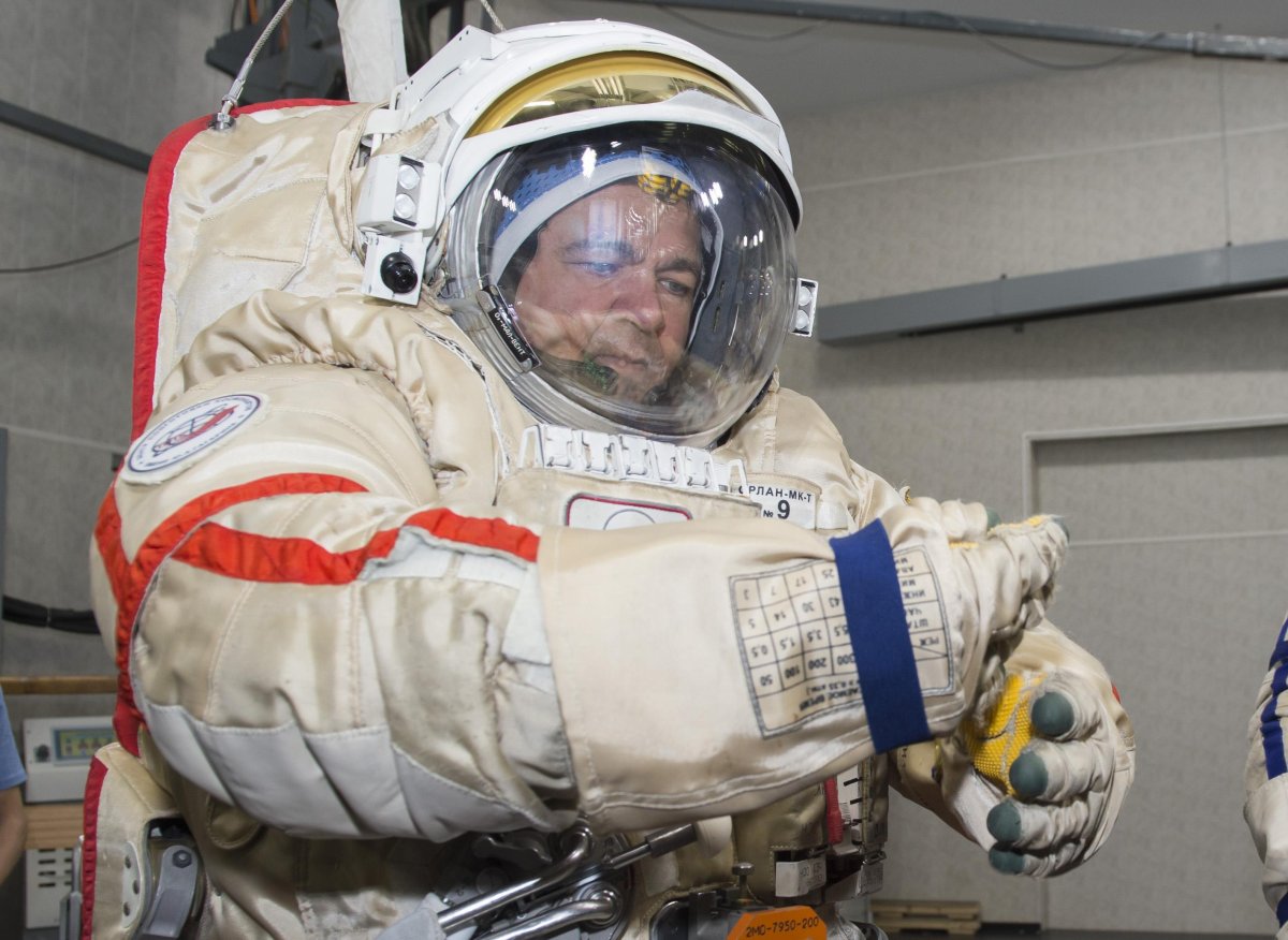 Космический скафандр Орлан