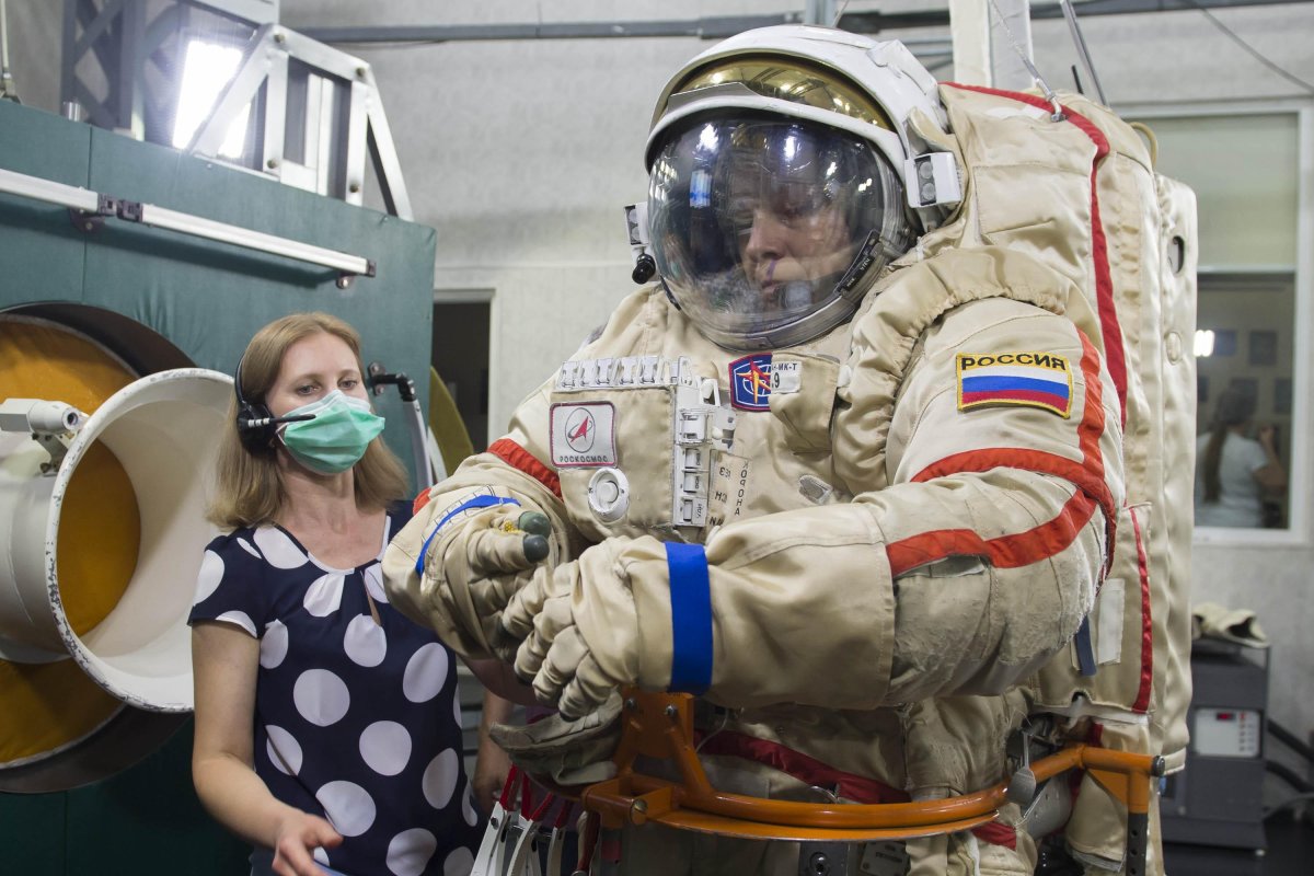 Скафандр Космонавта для выхода в открытый космос