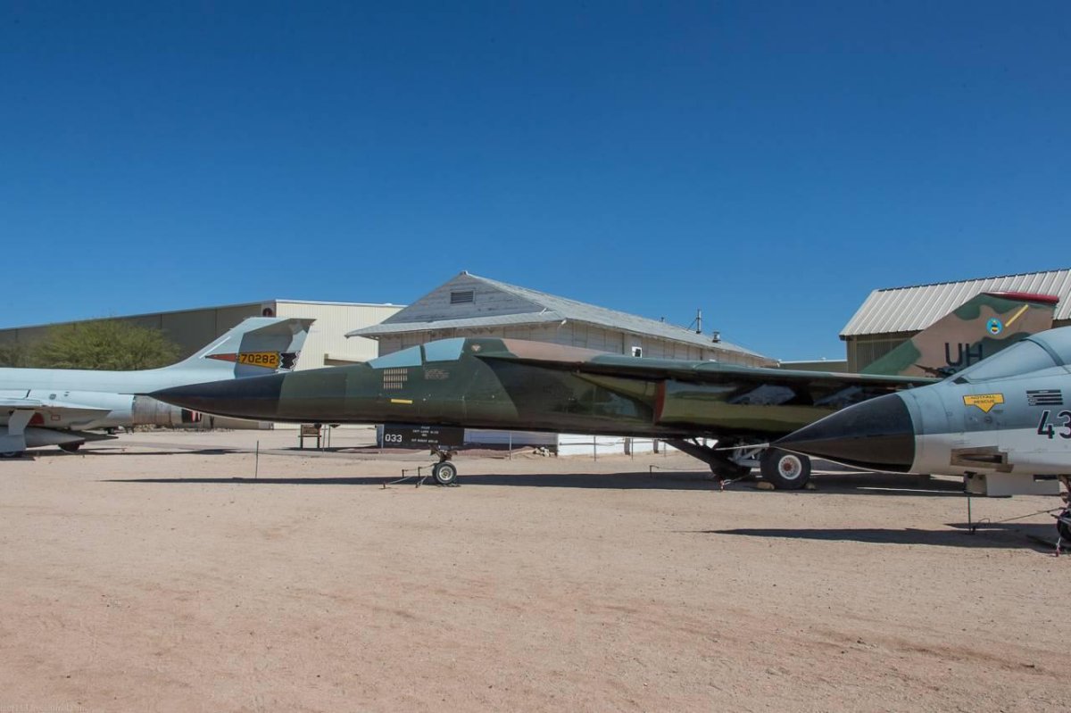General Dynamics f-111
