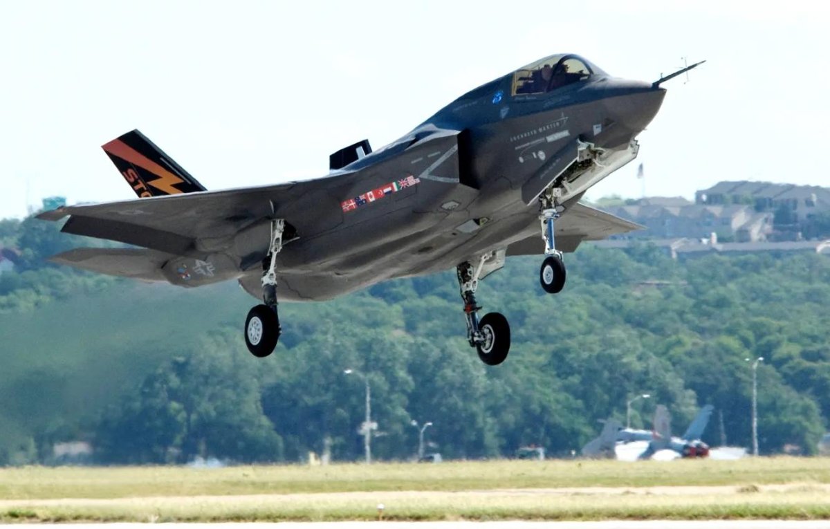 F-35 Lightning II