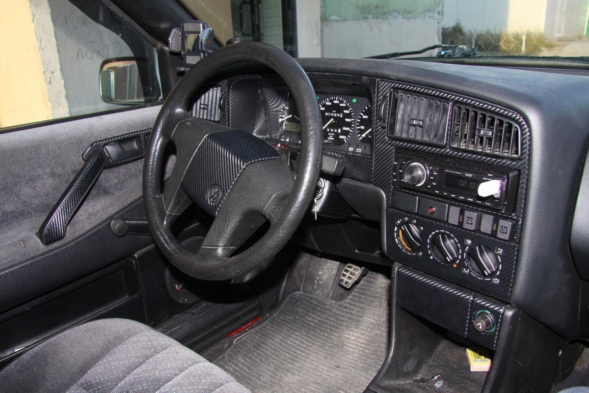 VW Passat b3 салон