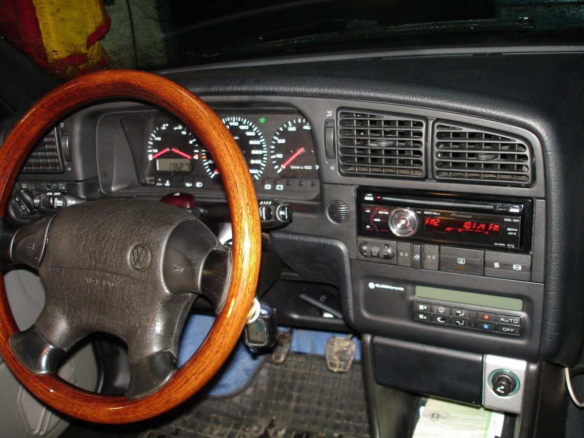 Фольксваген Пассат b3 салон