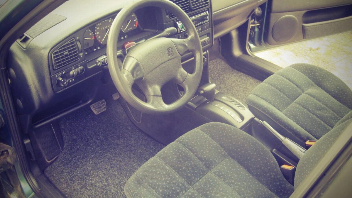 Volkswagen Passat b4 салон