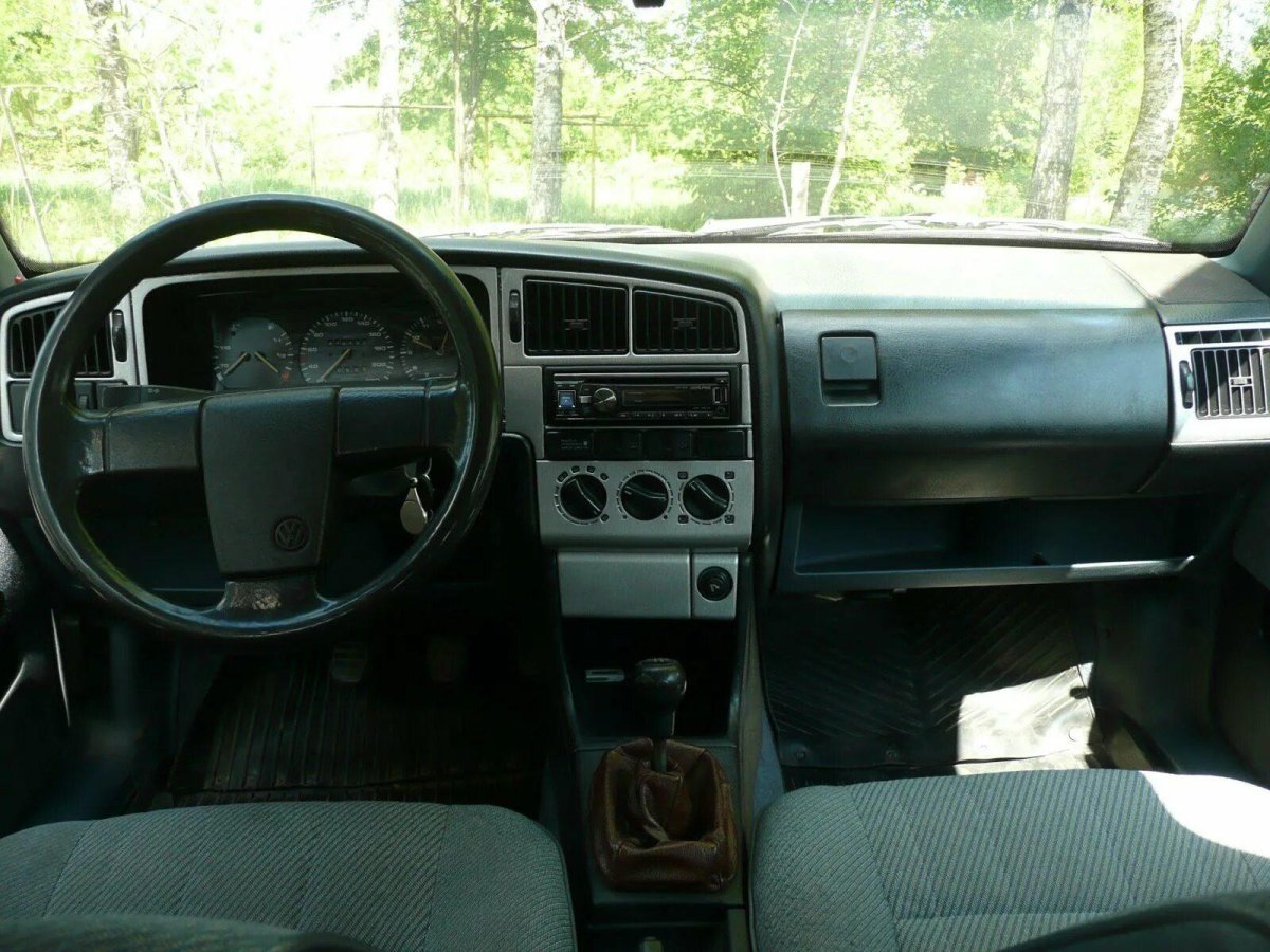 Фольксваген Пассат b3 салон