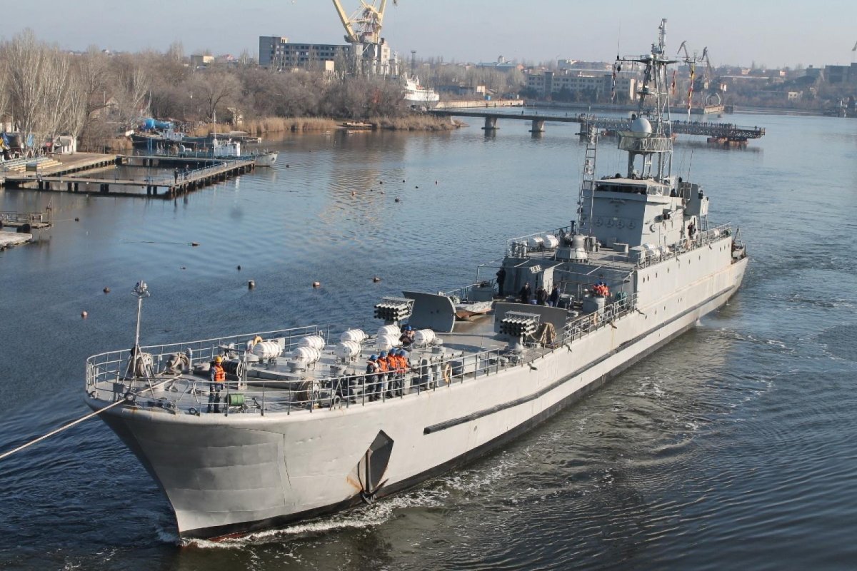 Юрий Олефиренко десантный корабль