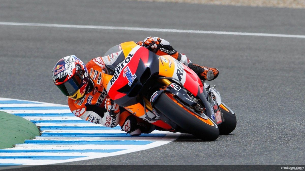 Гоночный мотоцикл