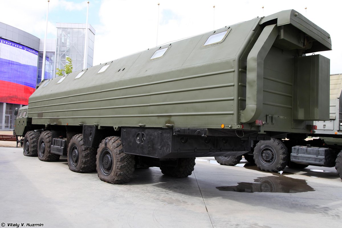 МАЗ-543 ураган гостиница