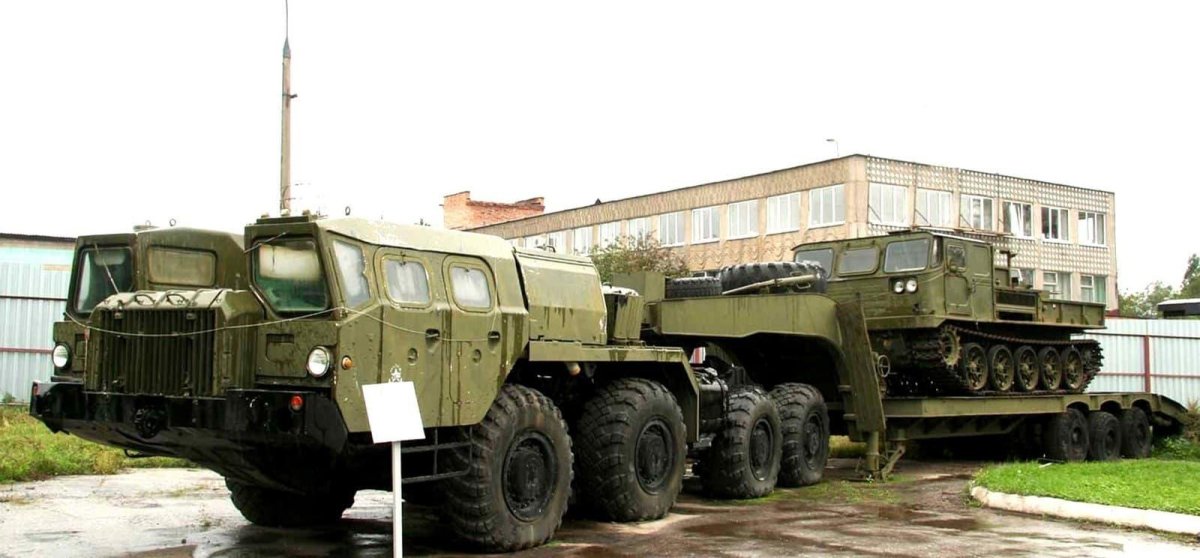 МАЗ 543 тягач