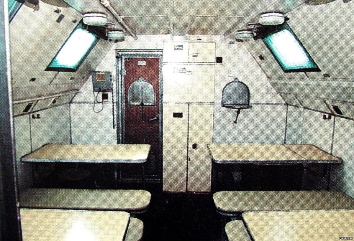 МАЗ 543 столовая