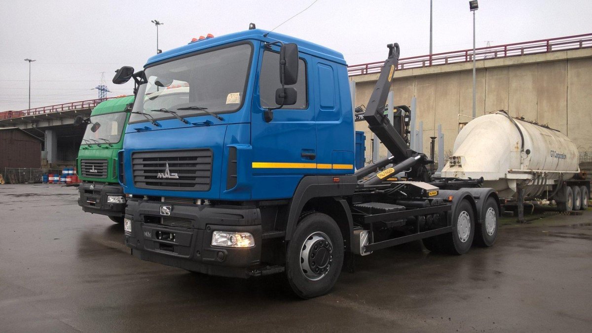 Шасси МАЗ 6312с9