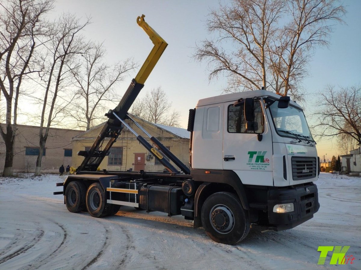 Крюковой погрузчик ТК 7066-81