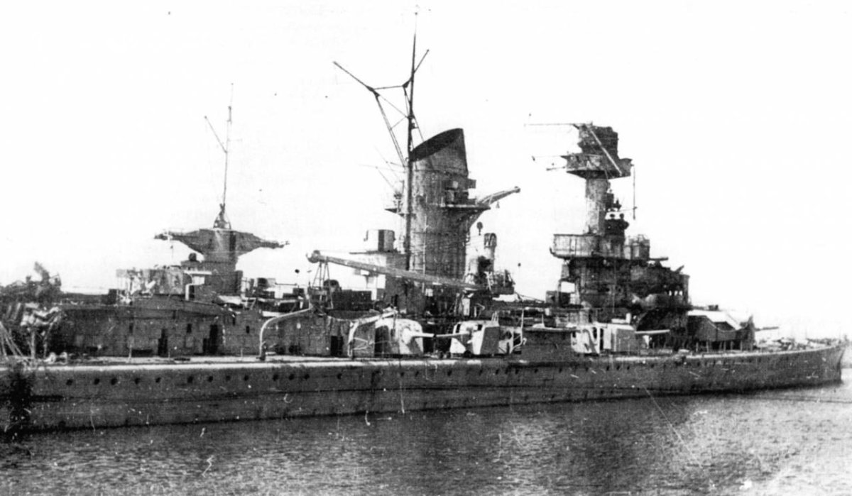 Адмирал Шеер крейсер