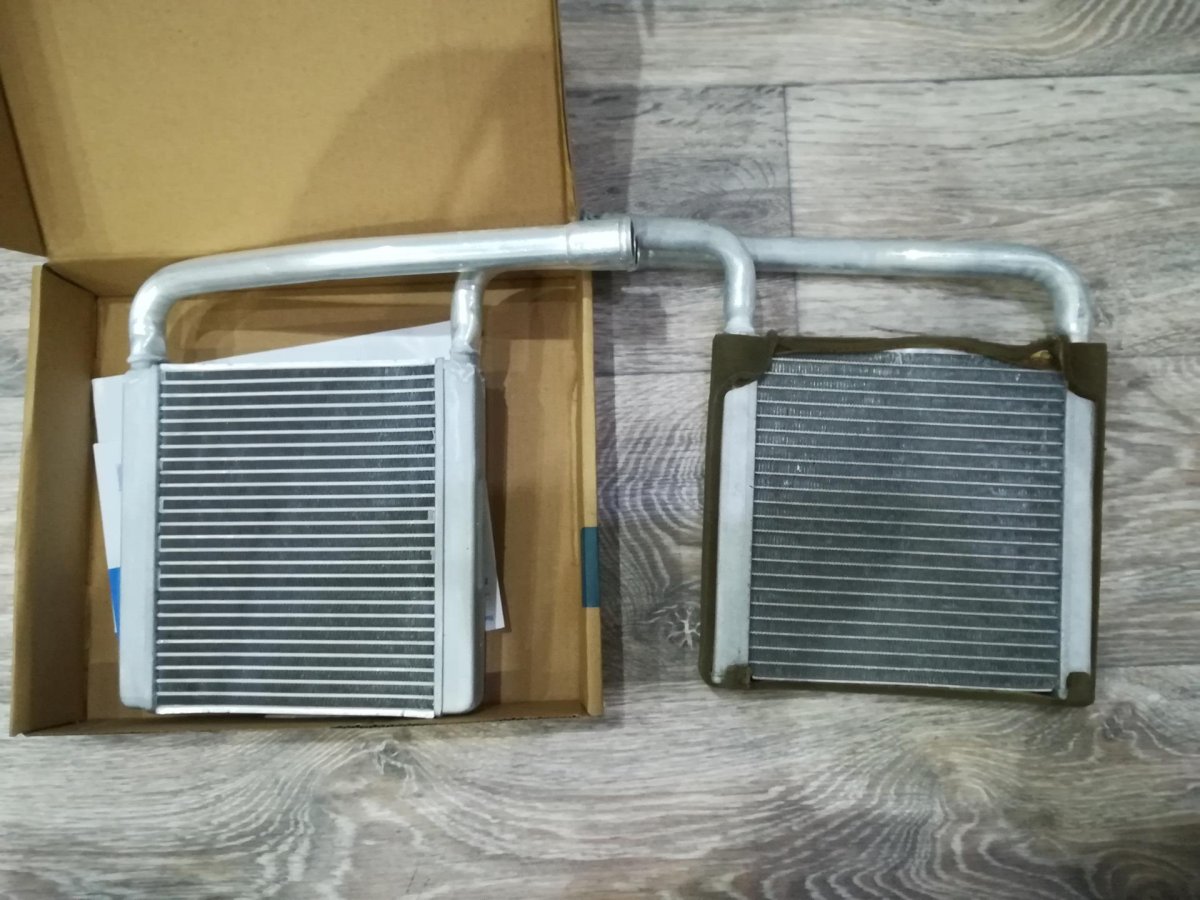 Радиатор печки Гранта 1