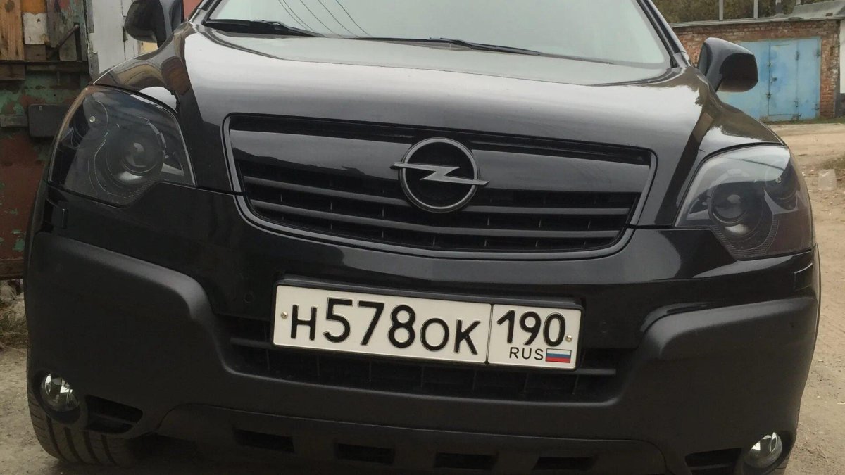 Opel Antara реснички